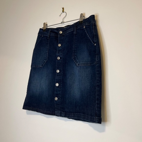Kensie Button Up Blue Denim Jean Mini Skirt Size M - Picture 3 of 16